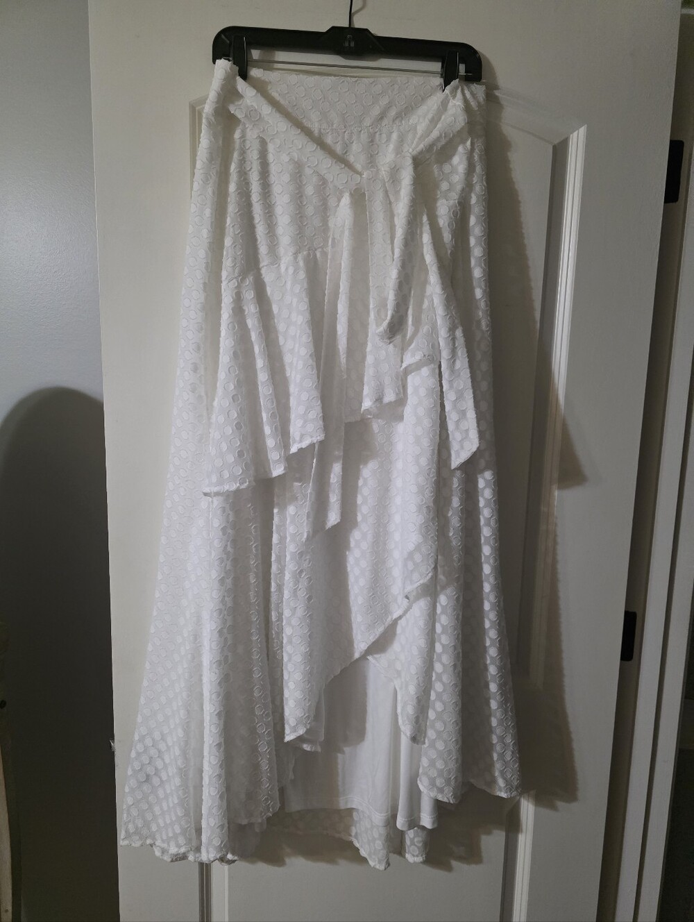 7th Avenue Design Studio White High-Low Tiered Wrap Skirt